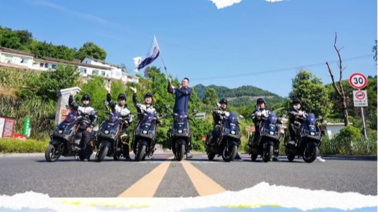 重庆限定 | 闯山城，驭魔尊！
