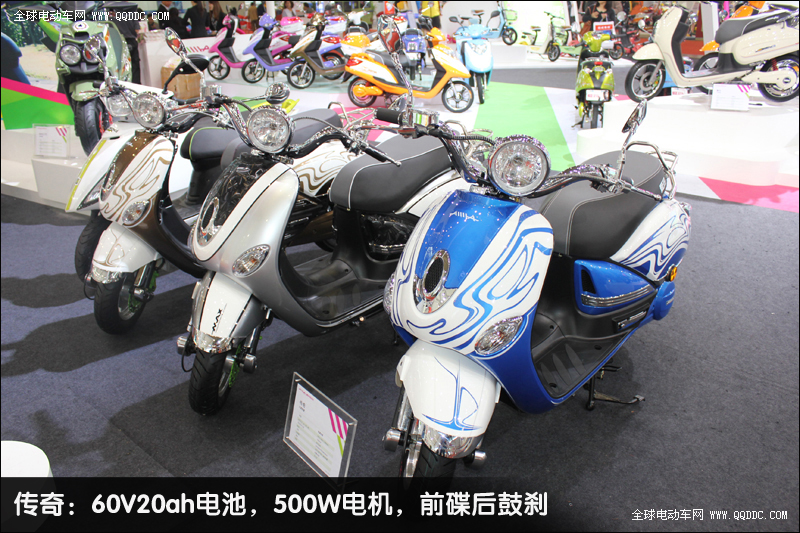 2012南京展爱玛电动车新款图片集锦
