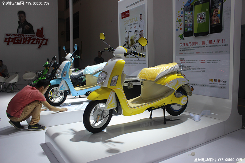 2013宁波展立马力水晶电动车展前实拍