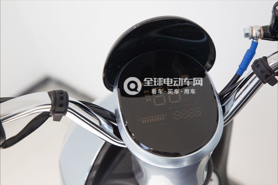 爱玛电动车C102图片