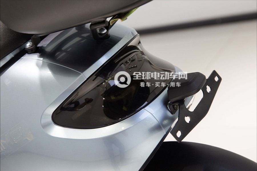 爱玛电动车C102图片