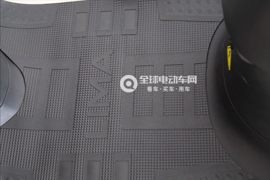 立马电动车VIVI图片