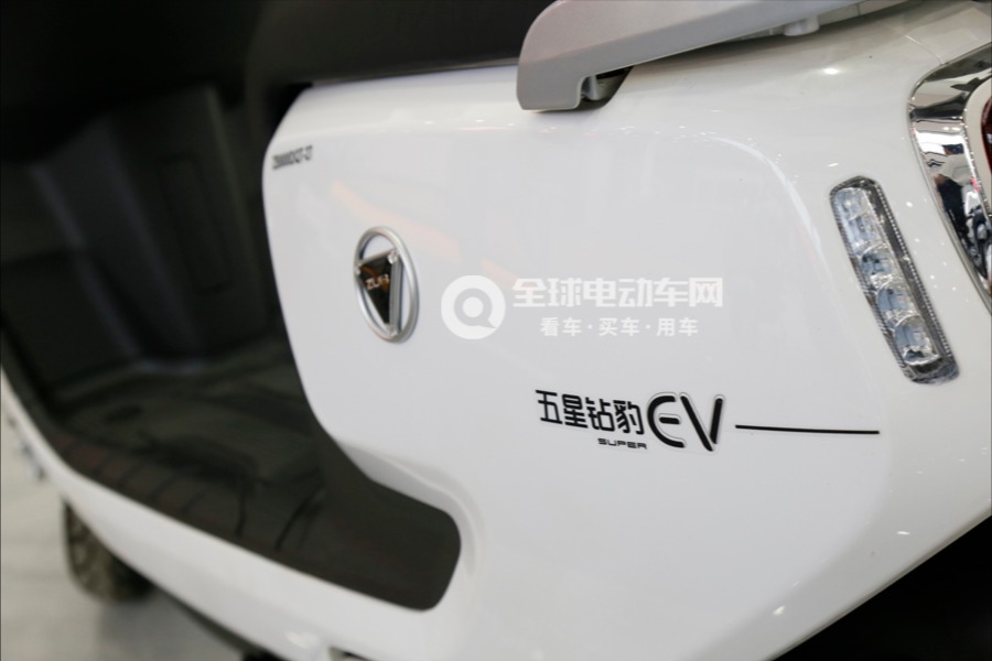 五星钻豹电动车梦精灵图片