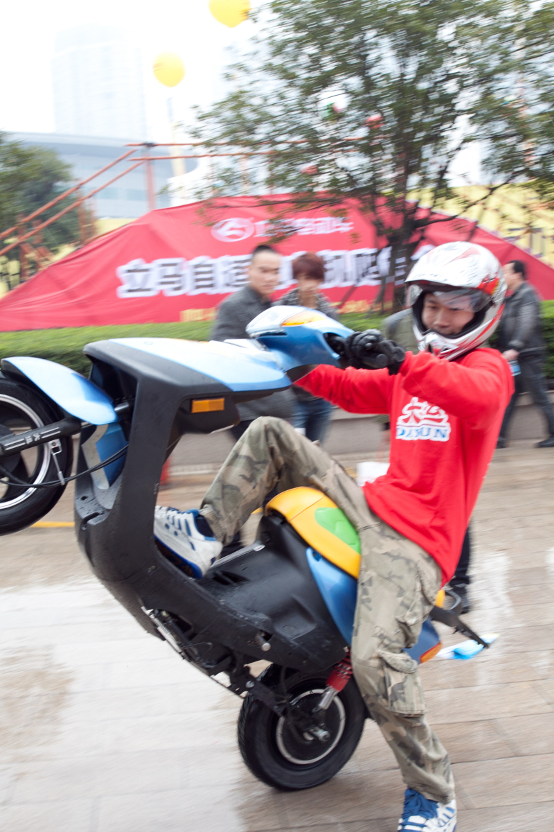 2012台州电动车展会新款电动车图片（中）