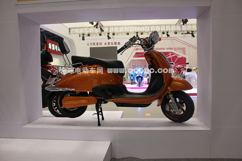 2013年台州电动车展莫拉克电动车新款实拍